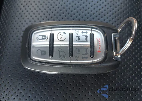 2018 Chrysler Pacifica Limited z USA, uszkodzony, nr VIN 2C4RC1GG5JR233127